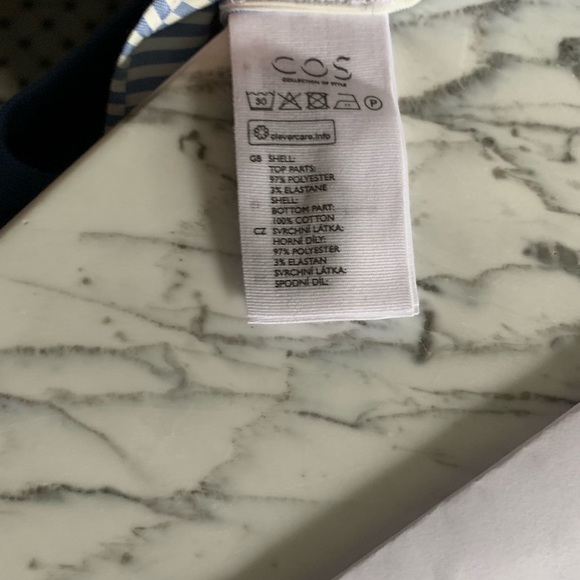 COS Top M - Picture 8 of 8